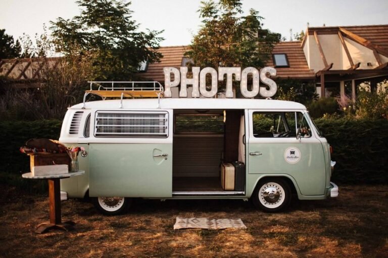 Wedding Bus